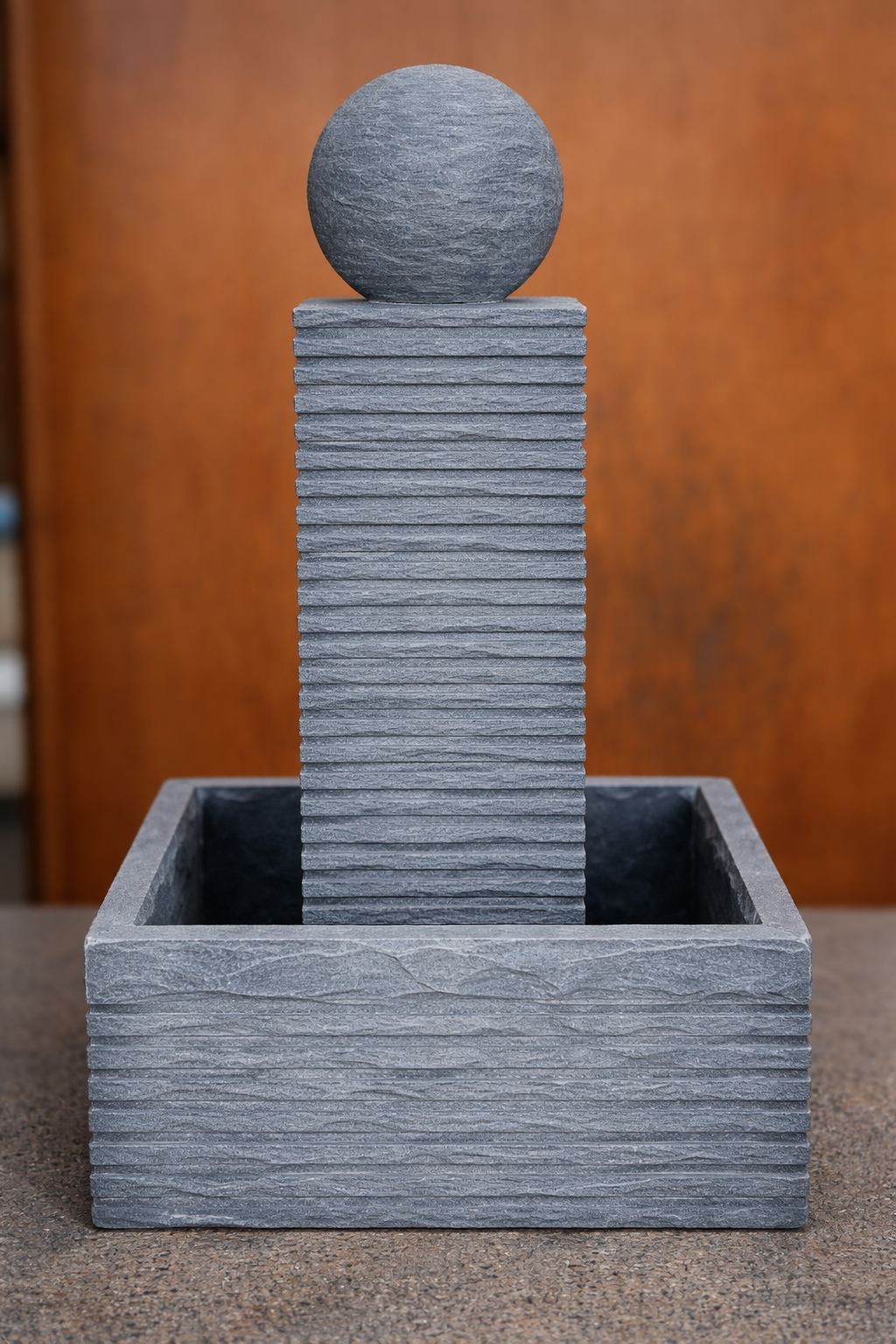 Water fountain black tower XL